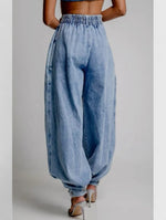 Load image into Gallery viewer, Women's Blue Jeans High Waist Zip Front Pleated Relaxed Wide Leg Barrel Jean Style