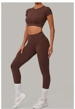 Load image into Gallery viewer, Luxurious Contour Performance Yoga Sculpt Set Silhouette