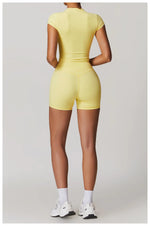 Load image into Gallery viewer, Performance Contoured Seamless Yoga Shirt Quick Dry