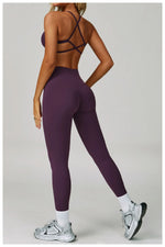 Load image into Gallery viewer, Seamless Contour 2 Piece Breathable Active Wear Set Nylon