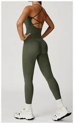 Load image into Gallery viewer, Two Piece Contoured Seamless Performance Athletic Set Nylon