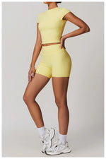 Load image into Gallery viewer, Performance Contoured Seamless Yoga Shirt Quick Dry