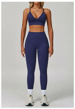 Load image into Gallery viewer, Breathable Shockproof Sports Bra With Adjustable Straps