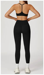 Load image into Gallery viewer, Two Piece Contoured Seamless Performance Athletic Set Nylon