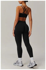 Load image into Gallery viewer, Premium Contoured Seamless Cross Back Performance Bra Pad