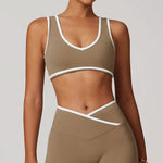 Load image into Gallery viewer, Color Block Bra Contoured Feather Weight Breathable