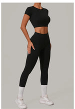 Load image into Gallery viewer, Luxurious Contour Performance Yoga Sculpt Set Silhouette