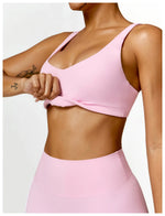 Load image into Gallery viewer, Contoured Padded Sling Seamless Sports Bra Quick Dry