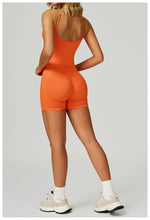 Load image into Gallery viewer, Seamless Contour 2-Piece Contemporary Yoga Set Breathable