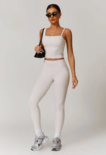 Load image into Gallery viewer, Breathable Contour Seamless Performance Sport Bra Pads