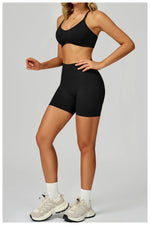 Load image into Gallery viewer, Seamless Contour 2-Piece Contemporary Yoga Set Breathable