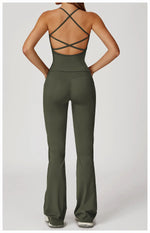 Load image into Gallery viewer, Two Piece Contoured Seamless Performance Athletic Set Nylon