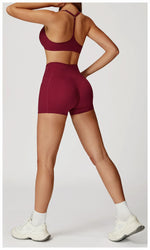 Load image into Gallery viewer, Two Piece Contoured Seamless Performance Athletic Set Nylon