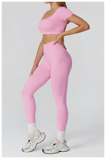 Load image into Gallery viewer, Seamless Contour Top Ultra Premium Quick Dry Performance