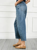Load image into Gallery viewer, Women's Relaxed Blue Barrel Jeans High Waist Curved Leg