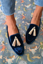 Load image into Gallery viewer, Women's Penny Loafers Classic Flat Style
