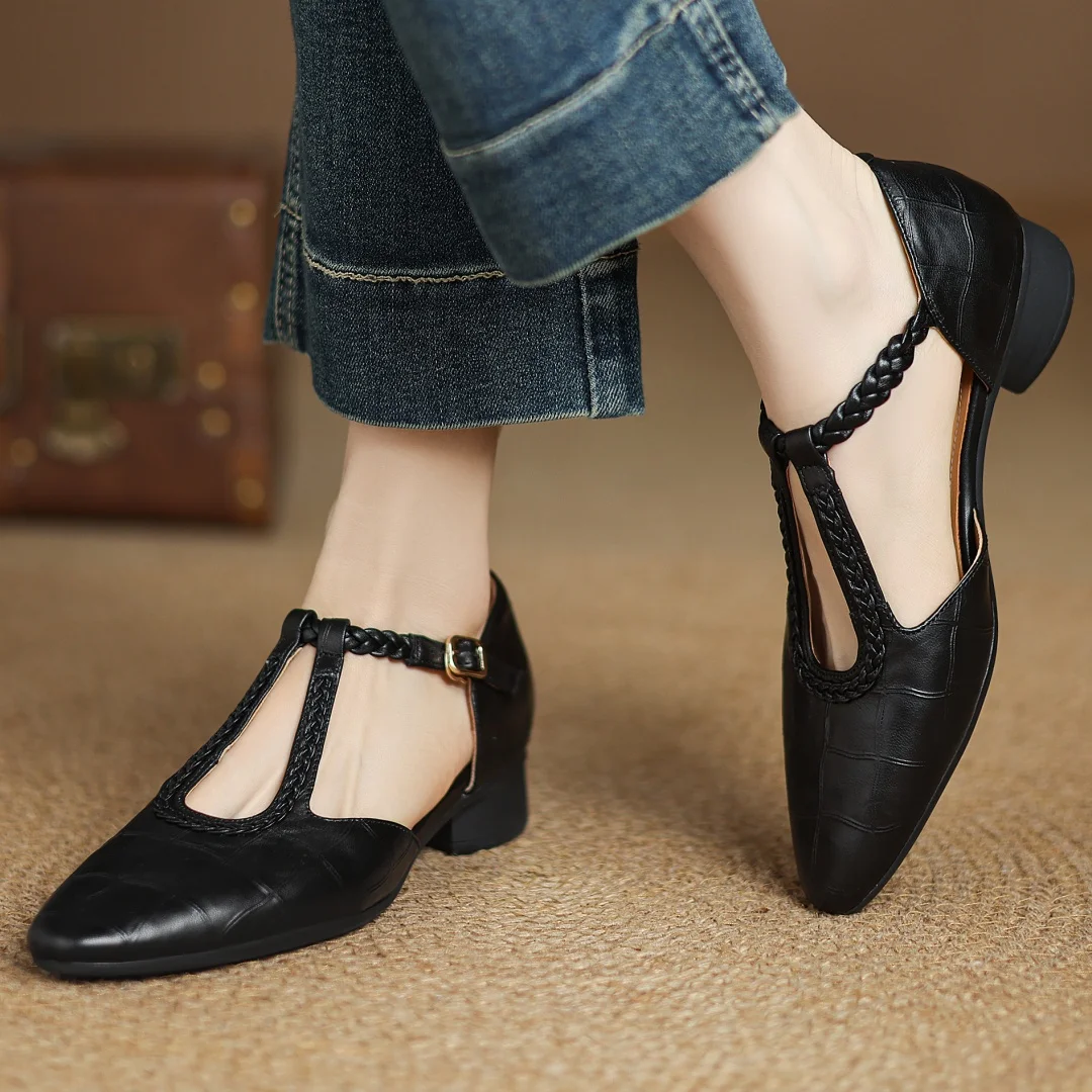 Women's Ballet Flats Round Toe Slip On Tassel Detail Casual Style