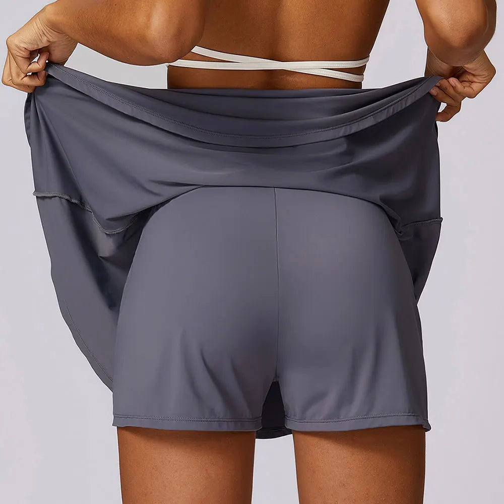 Seamless Performance Tennis Skort with Breathable Knit