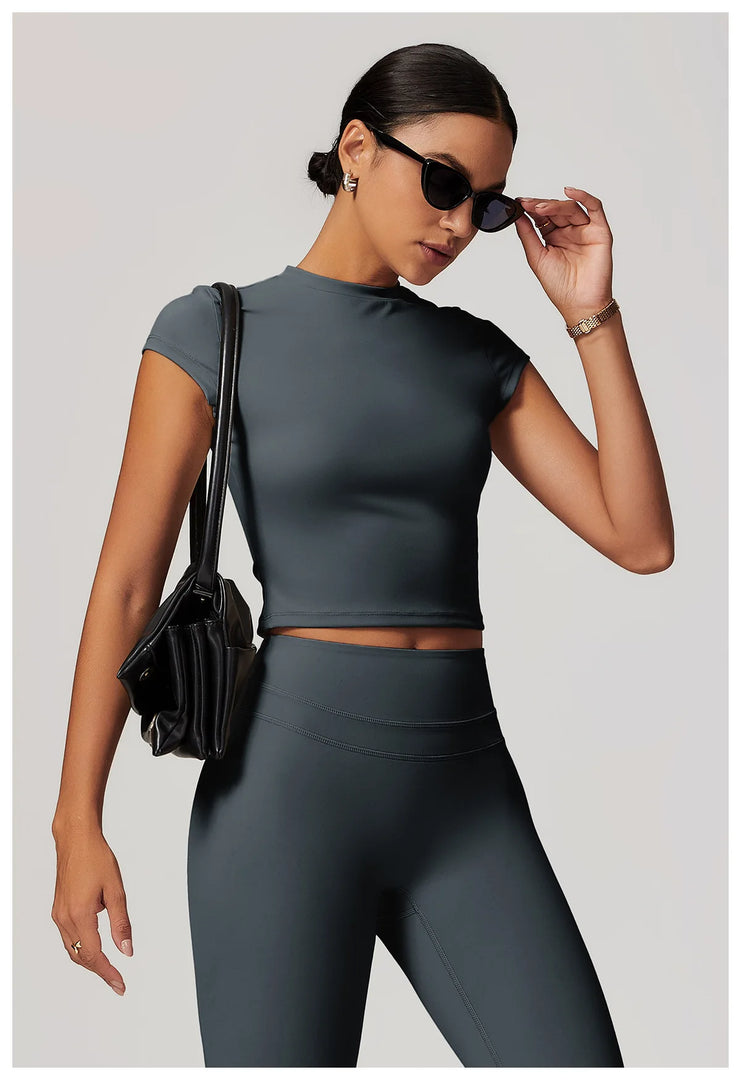 Performance Contoured Seamless Yoga Shirt Quick Dry