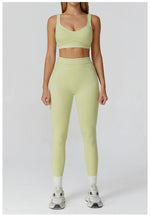 Load image into Gallery viewer, 2 Piece Ultra Contour Seamless Yoga Set Performance Weave
