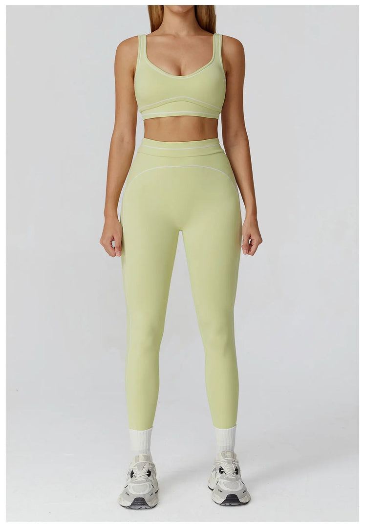 2 Piece Ultra Contour Seamless Yoga Set Performance Weave