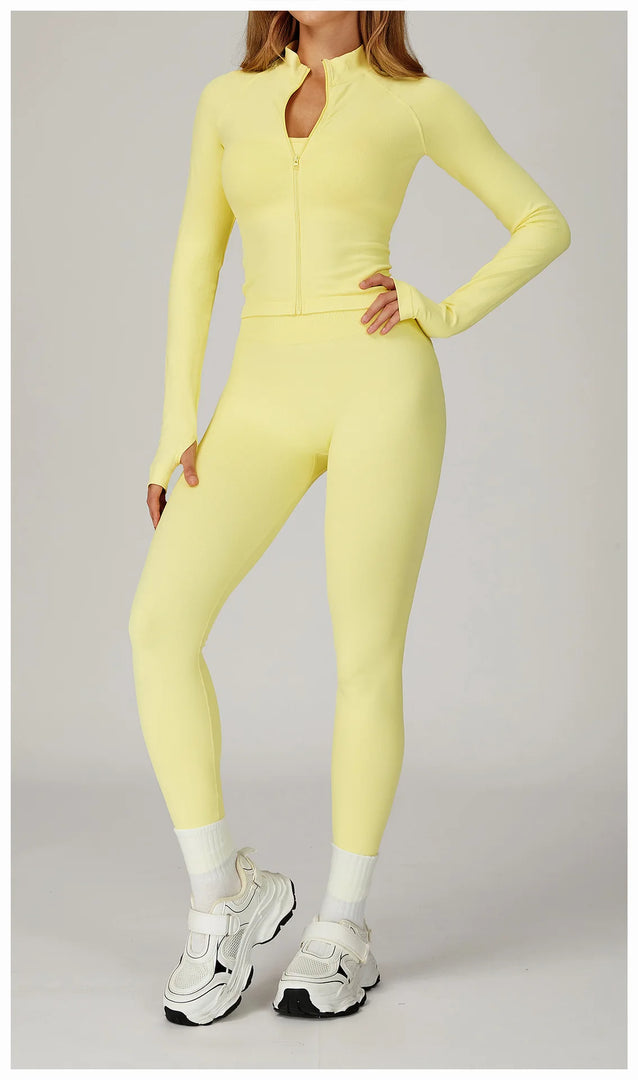 Seamless Contour Two Piece Yoga Set for Performance