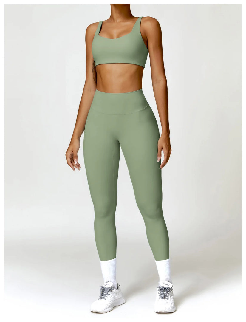 Contoured Padded Sling Seamless Sports Bra Quick Dry