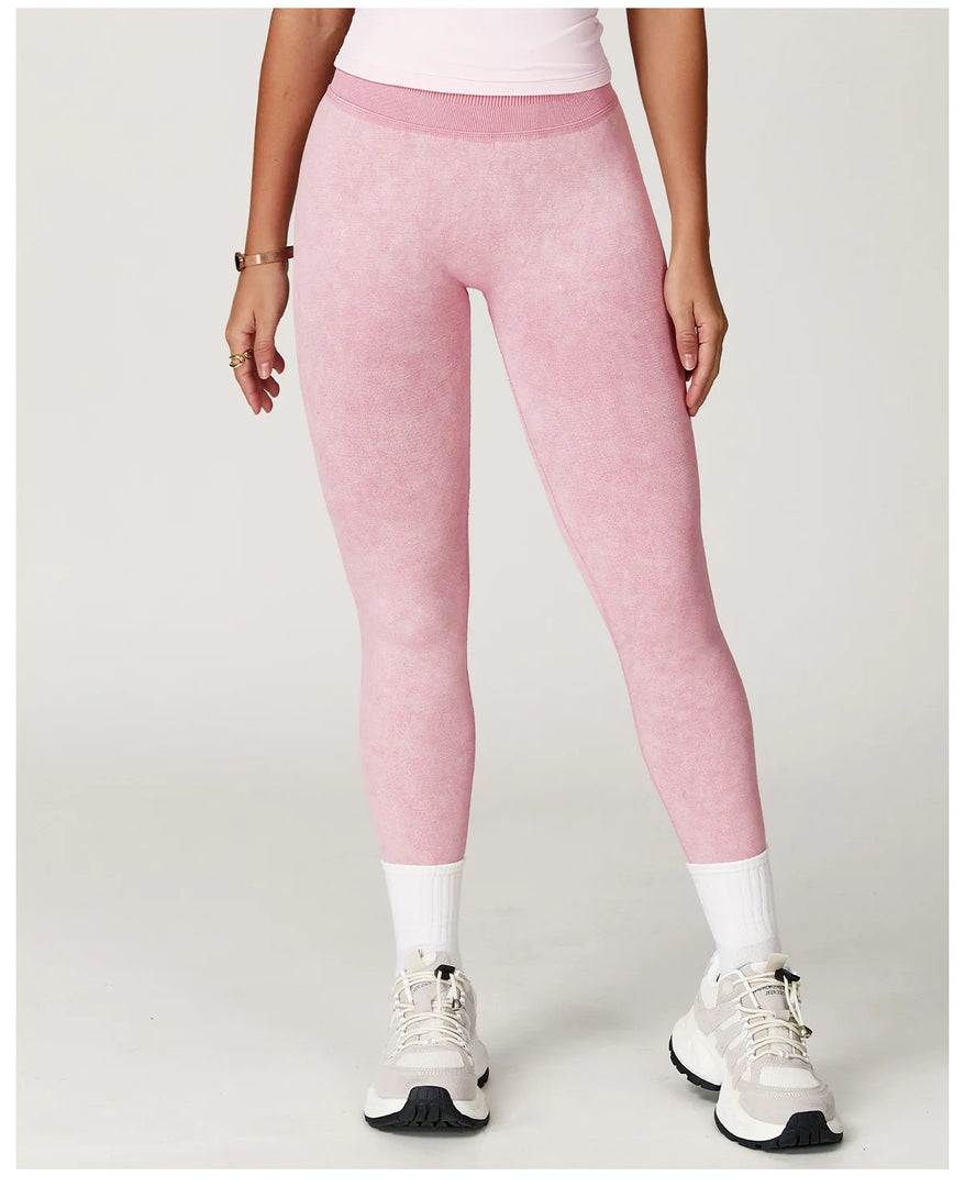 Premium Contour Seamless High Waist Leggings With Scrunch