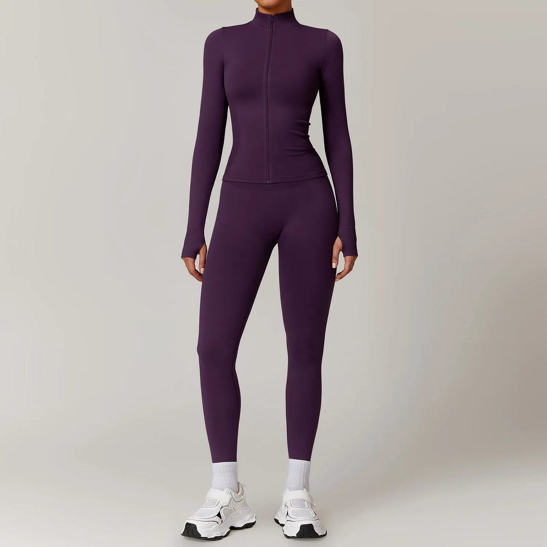 Seamless Contour Performance Yoga Ensemble