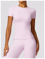 Load image into Gallery viewer, Contour Yoga Crop Top Seamless Performance Wear Edition
