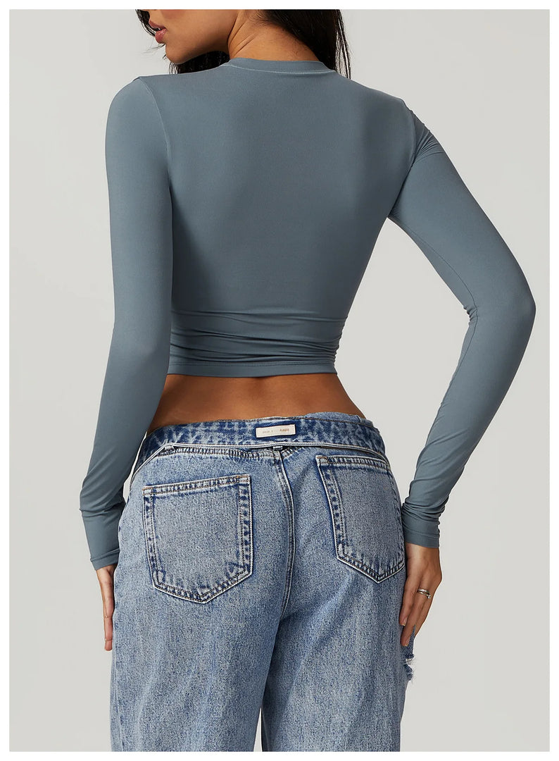 Breathable Seamless Contour Long Sleeve Top Performance