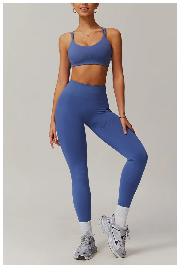 Premium Contoured Seamless Cross Back Performance Bra Pad