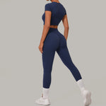 Load image into Gallery viewer, Luxurious Contour Performance Yoga Sculpt Set Silhouette
