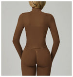Load image into Gallery viewer, Seamless Contour Yoga Top With Zippered Long Sleeve

