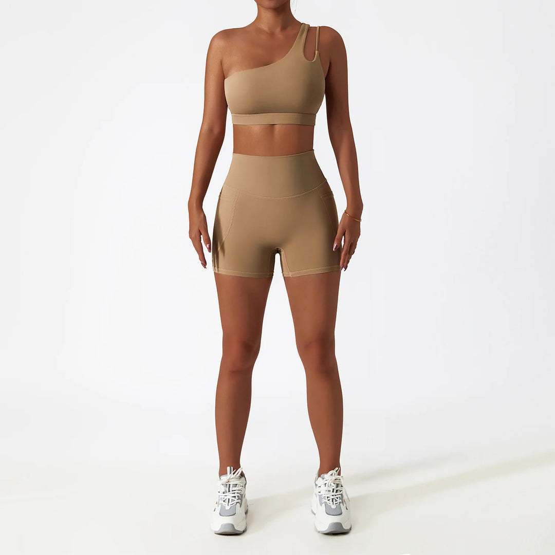 Two Piece Seamless Contour Trackwear Set for Performance
