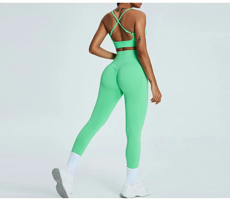 Seamless Performance Wear Set With High Waist Leggings