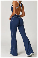 Load image into Gallery viewer, Sculpted Seamless Performance Jumpsuit With Front Zip
