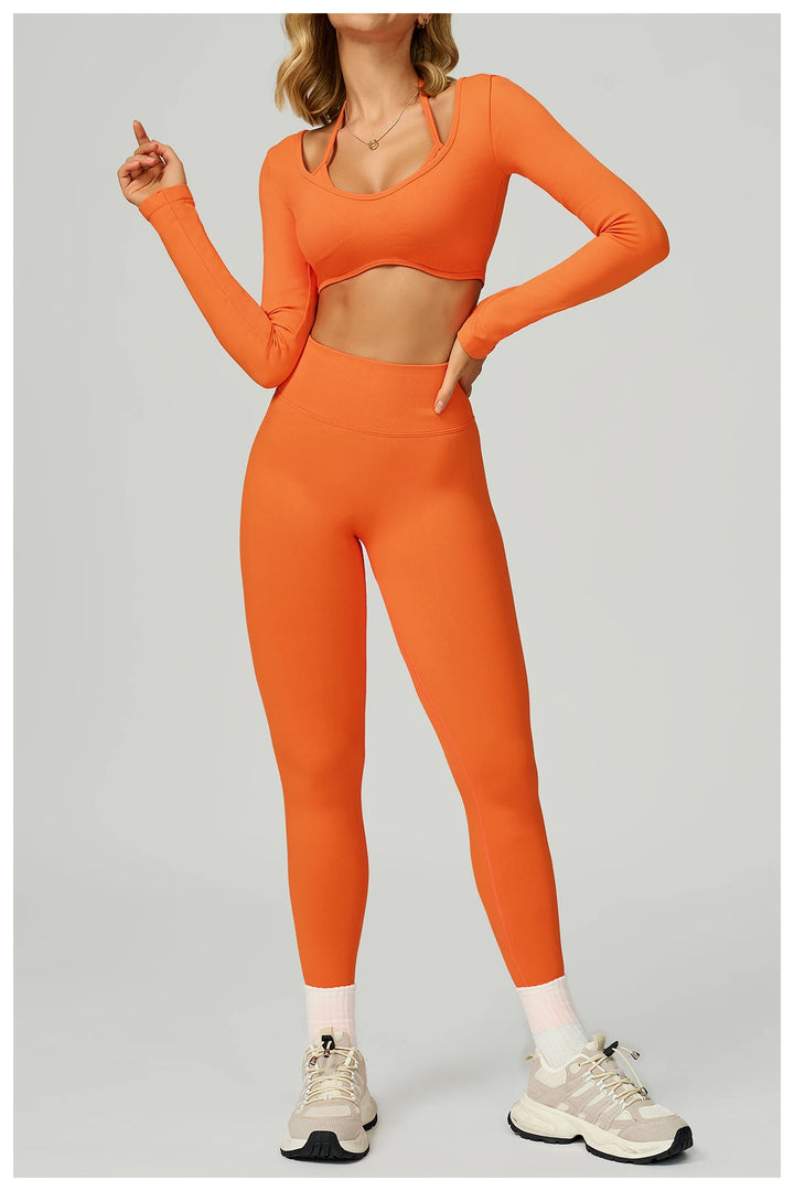 Seamless Contour 2-Piece Contemporary Yoga Set Breathable