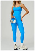 Load image into Gallery viewer, Seamless Contour 2-Piece Contemporary Yoga Set Breathable

