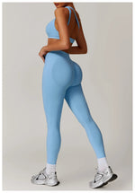 Load image into Gallery viewer, Seamless Contour Performance Yoga Ensemble
