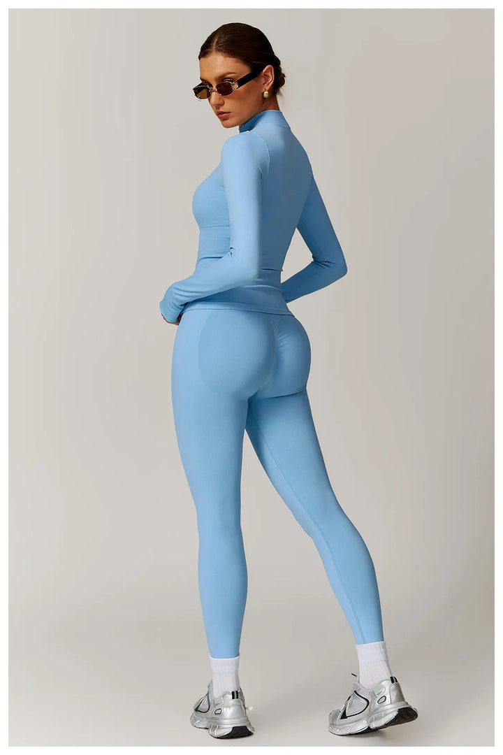 Seamless Contour Performance Yoga Ensemble