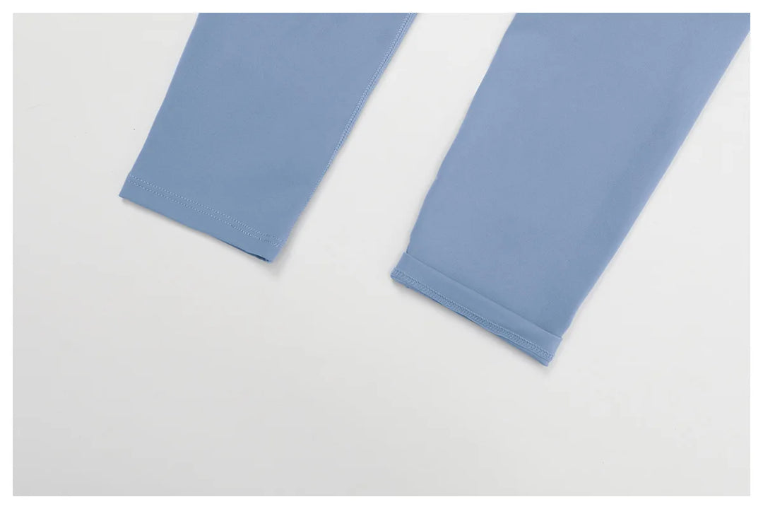 Luxurious Contour Seamless 2 Piece Athleisure Set Nylon