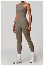 Load image into Gallery viewer, Seamless Contour Performance Fabric Two Piece Yoga Set
