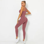 Load image into Gallery viewer, Seamless Contour Two Piece Yoga Set Performance Wear
