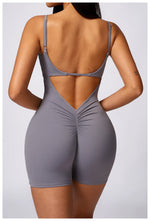 Load image into Gallery viewer, Seamless Contoured Back V Yoga Top for Performance
