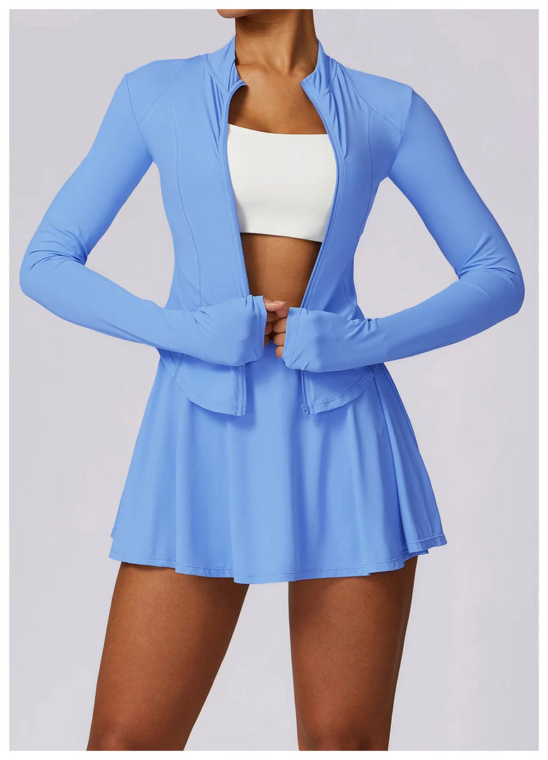 Luxurious Contoured Yoga Set Zippered Front Seamless Nylon