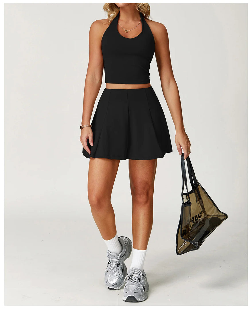 Luxurious Contouring Seamless Halter Set Performance