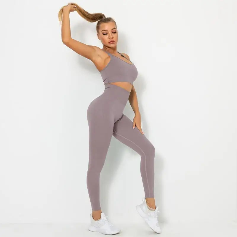 Seamless Contour Two Piece Yoga Set Performance Wear