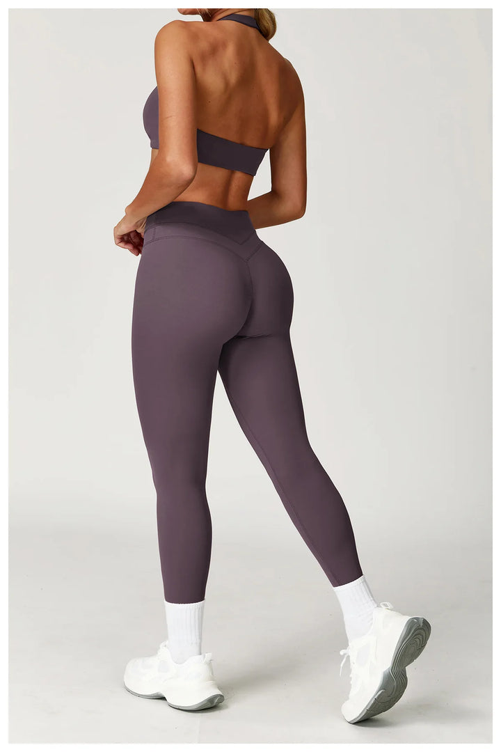 Luxuriously Seamless 2 Piece High Waist Set Contouring