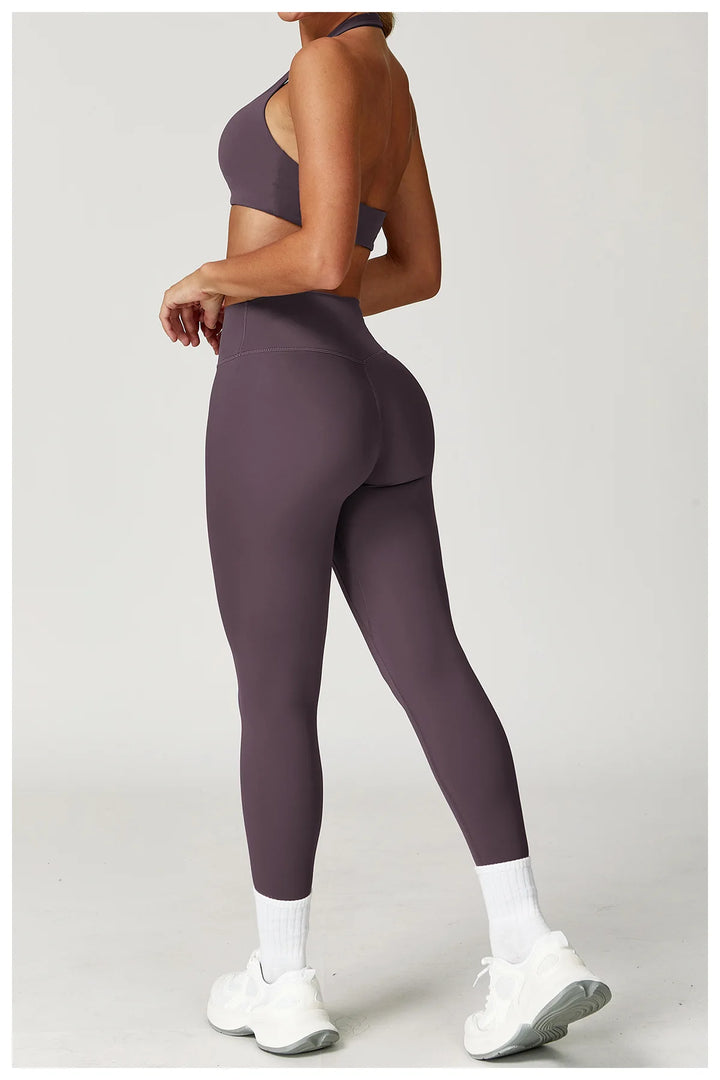 Luxuriously Seamless 2 Piece High Waist Set Contouring